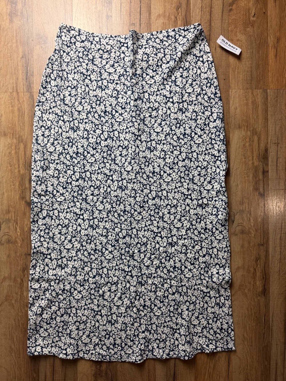 ❗️NWT❗️Women’s Old Navy Crepe Maxi Blue Floral Skirt Size M
